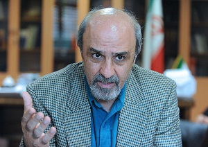 گودرزی برای پاسخ راهی مجلس شد