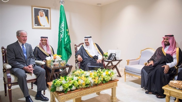 جرج بوش با ملک سلمان دیدار کرد+ تصاویر