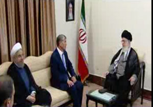 دیدار رهبر انقلاب و دکتر روحانی با رئیس جمهور قرقیزستان + فیلم