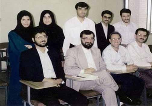 محسن رضایی با همکلاسی های دوره دکترا+عکس