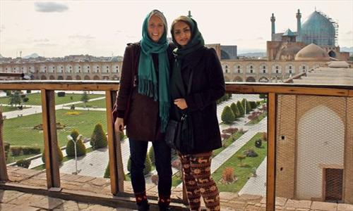می گفتند زن تنهای آمریکایی نباید برود ایران +عکس