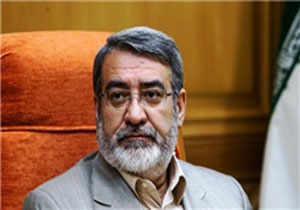 وزیر کشور عزادار شد