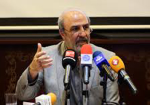 محرومیت سربازان از حضور در تیم‌های ملی به نفع فوتبال نیست