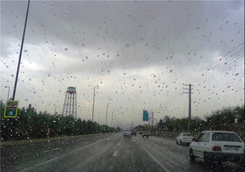 رگبار تابستانی جنوب و شرق اصفهان را در بر گرفت + تصویر