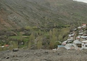 آزادسازی برخی اراضی ملی روستاهای بومهن در حال بررسی و پیگیری است