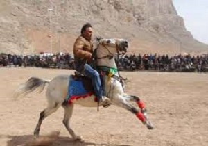 پنجمین جشنواره کشوری بازی های بومی محلی با اسب کردستان برگزار شد