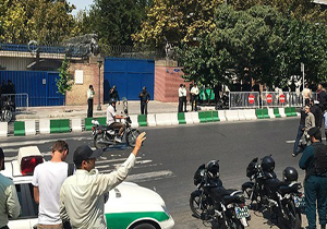افراد بازداشت شده در خیابان فردوسی آزاد شدند