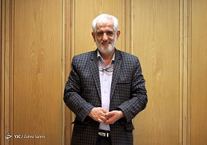 مطلقاً با احمدی‌نژاد وارد انتخابات نمی‌شویم/ نظام، فریب بازی‌های آماتوری اتحاد ملت را نمی‌خورد/ رابطه کارگزاران و اصلاح‌طلبان ائتلافی است نه مبنایی