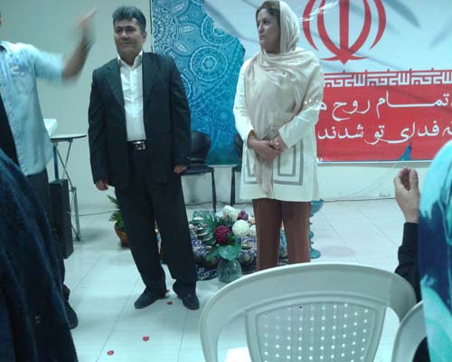 جشن عقد یک کارتن خواب + تصاویر