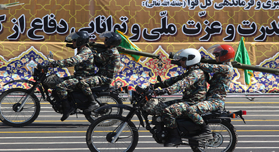 نمایش تجهیزات نظامی ارتش و سپاه در رژه 31 شهریور+  تصاویر