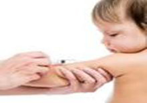 ریشه کنی جهانی فلج اطفال با قطره خوراکی و واکسن تزریقی
