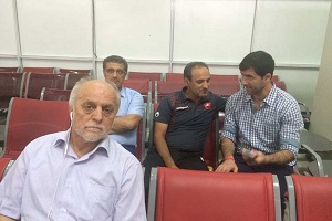 خوردبین: به خاطر قرعه سخت و فشردگی بازی‎ها مشکل نداریم