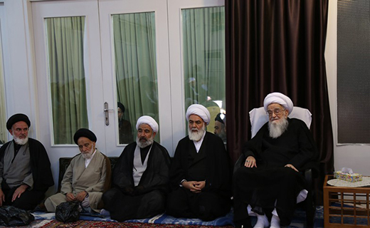برپایی محفل عزاداری در بیوت مراجع عظام تقلید قم+تصاویر