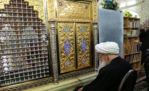 زیارت آیت الله صافی گلپایگانی از بارگاه امامزاده مبرقع(ع)&lrm;+تصاویر