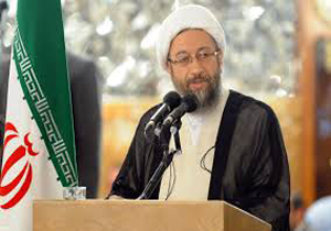 پشت هر فتنه&zwnj;ای چهره آمریکا پنهان است/ حاکمان سعودی در آتش فتنه می&zwnj;دمند