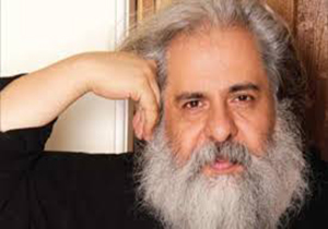 تقدیر محمد رحمانیان از گروه اجرایی نمایش «مضحکه شبیه قتل»
