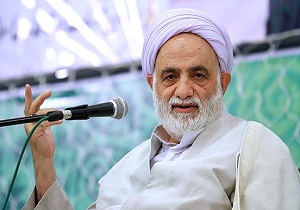 گلایه قرائتی از تعطیل شدن ازدواج در ماه‌های محرم و صفر