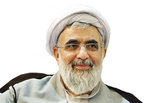 مرحوم آیت‌الله خزعلی در مقابل انحراف ایستادگی می کرد