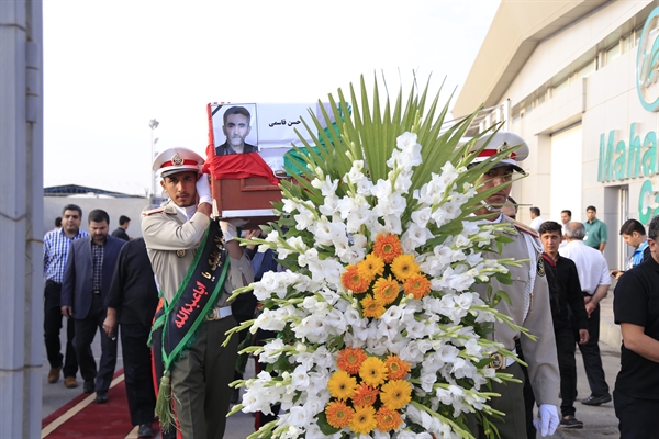 تشییع پیکر جان باختگان حادثه مکه در فرودگاه مهرآباد + عکس