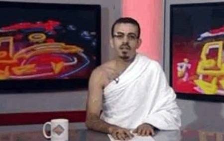 اعتراض جالب یک مجری به عربستان +عکس