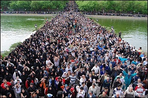بزرگترین همایش پیاده روی خانوادگی در سطح کل کشور