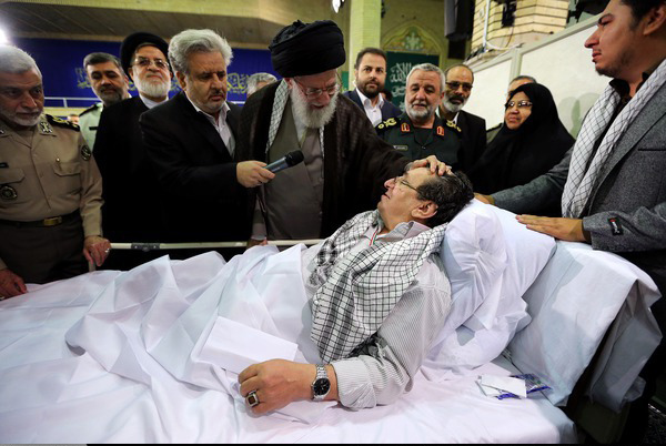 جمعی از جانبازان و خانوادهایشان با رهبر معظم انقلاب دیدار کردند