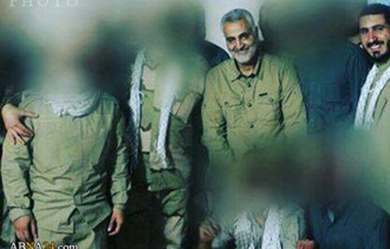 عکس/ شهید حزب الله در کنار سردار سلیمانی