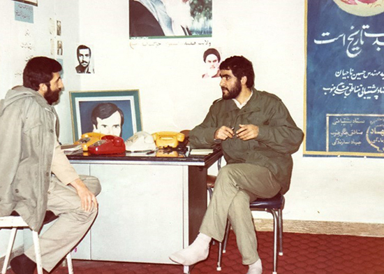 کلاشینکف به دست دیروز ؛دانشمند امروز