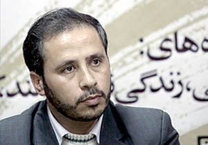داستان‌نویسی باید پشت سر تحقیق و پژوهش حرکت کند