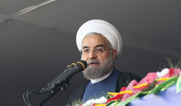 آغاز سخنرانی رئیس جمهور در جمع مردم همدان