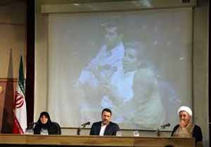اولین نشست نقد و بررسی سریال‌های سیما از منظر خانواده‌