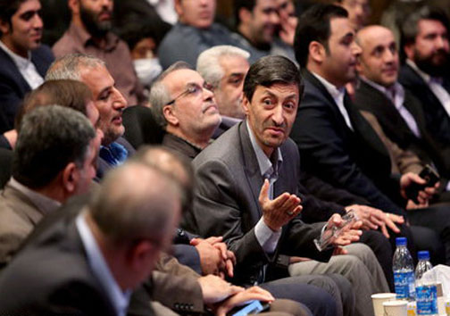 احسان علیخانی: &laquo;هفت&raquo; به من سپرده نشده است