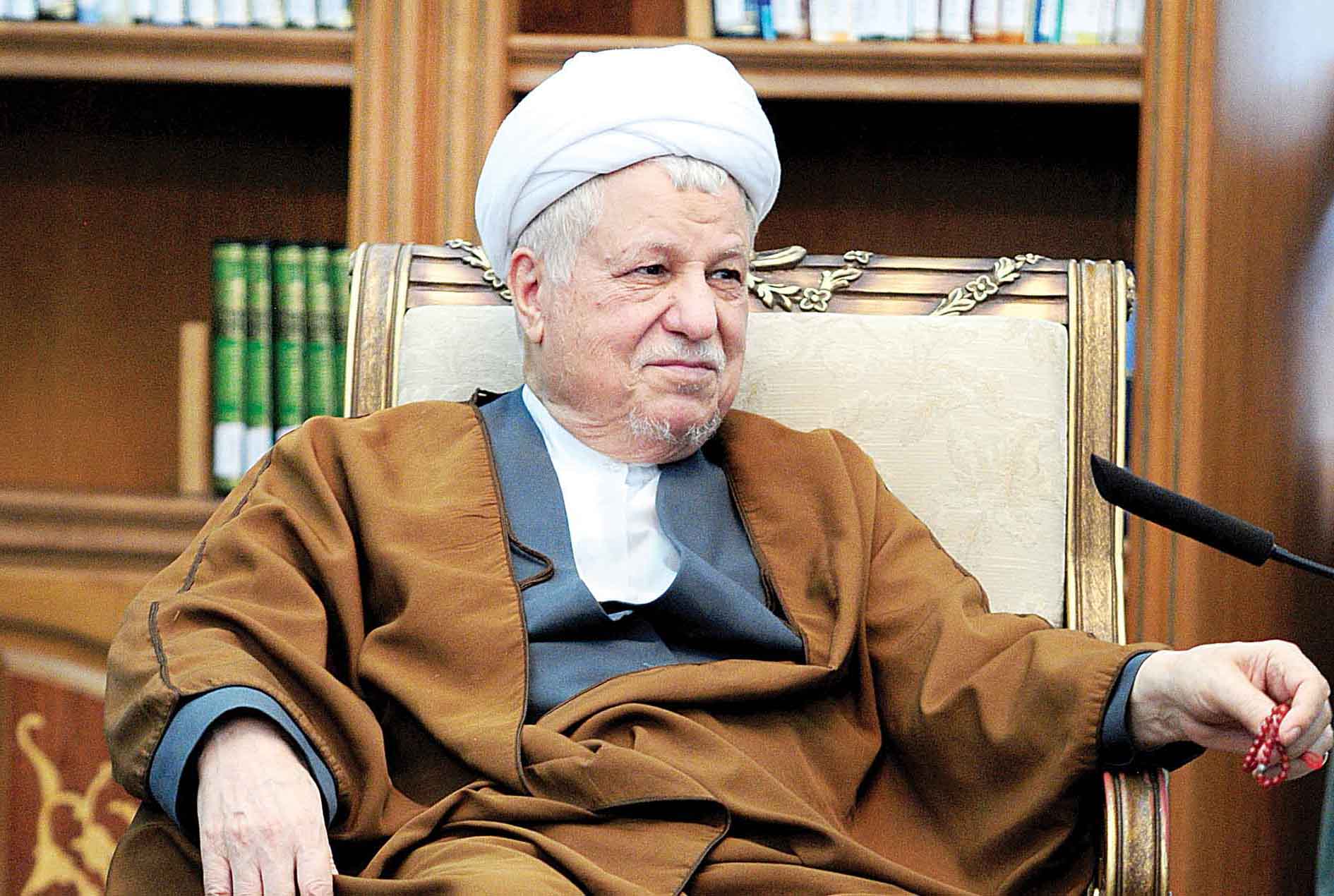 پيام تسليت آيت الله هاشمی رفسنجانی به مناسبت درگذشت برادر دکتر عبدالله جاسبی