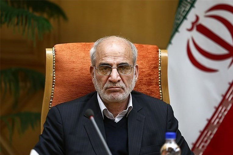 مقیمی: هیچ حزبی یک شبه مجوز فعالیت نخواهد گرفت