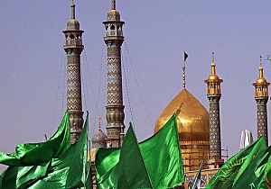 حضور کاتب قرآن زرینه در حرم بانوی کرامت