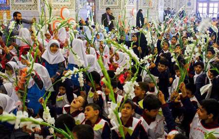 400 کلاس اولی به زیارت بارگاه منور حضرت امام رضا (ع) مشرف شدند