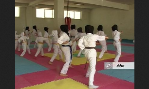 کسب مقام سوم مسابقات کشوری کاراته توسط بانوان کاراته کای مهابادی