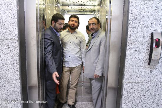 سر امام حسین(ع) بالای نیزه نرفت که ما کاسبی کنیم/ آیت&zwnj;الله مجتهدی تهرانی مشوق من در مداحی بود