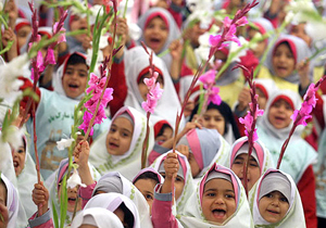 آغاز سال تحصیلی 16 هزار و 750 کلاش اولی با جشن شکوفه ها