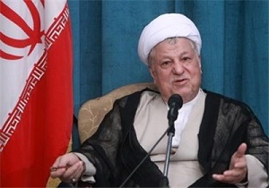 آیت‌الله هاشمی: برخی مدعیان امروز؛ حتی بوی باروت جنگ هم به مشامشان نرسیده است