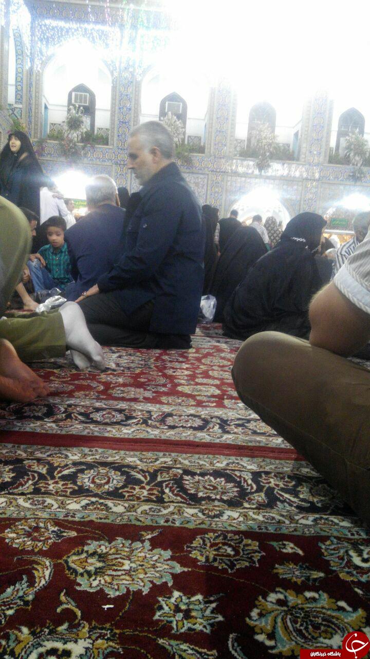 مشهدی قاسم سلیمانی در صحن امام رضا
