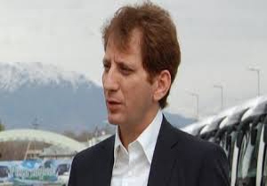 پوست گوسفند فروشی که میلیاردر زندانی شد