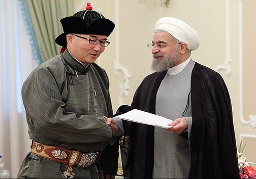 لباس مغولی در ساختمان ریاست جمهوری