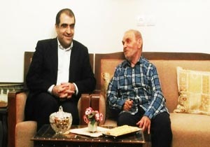وزیر بهداشت به دیدار دبیر ادبیاتش رفت