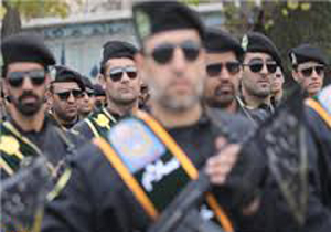 برگزار ی صبحگاه مشترک یگان های نظامی و انتظامی در دهلران