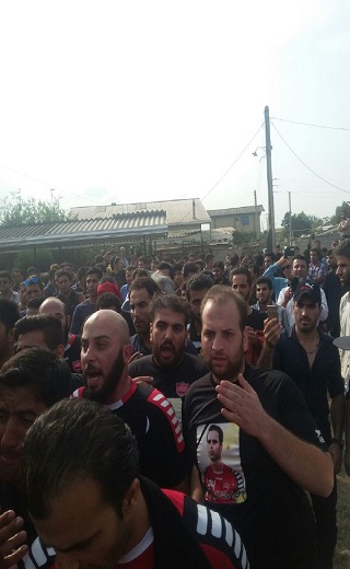 گزارش تصویری حضور هواداران و اهالی فوتبال بر سر مزار کاپیتان