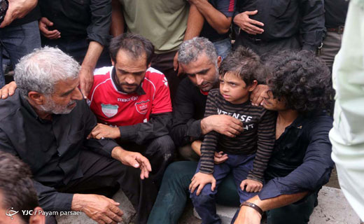 گزارش تصویری از مراسم تدفین هادی نوروزی در بابل