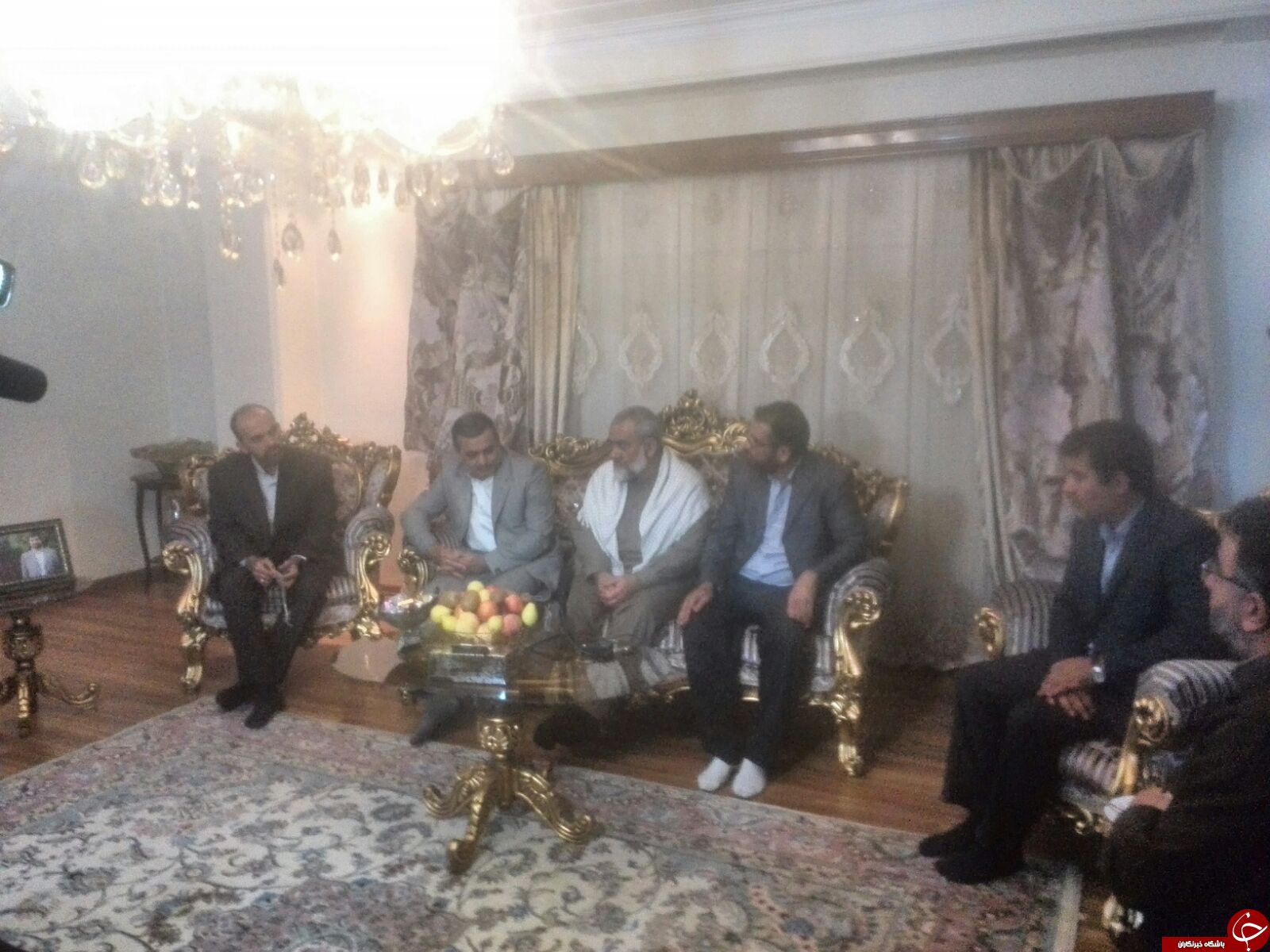 دیدار سردار نقدی با خانواده غضنفر رکن آبادی + تصاویر
