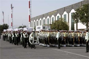 با حضور استاندار آذربایجان غربی پیکر پنج نفر از جانباختگان فاجعه منا وارد ارومیه شد