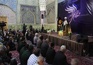 برگزاری مراسم بزرگداشت و یادبودجان باختگان فاجعه منا در حرم مطهر رضوي